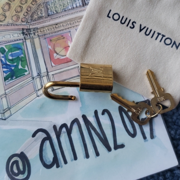 Authentic Louis Vuitton Lock and 2 Keys #303 - Picture 5 of 8
